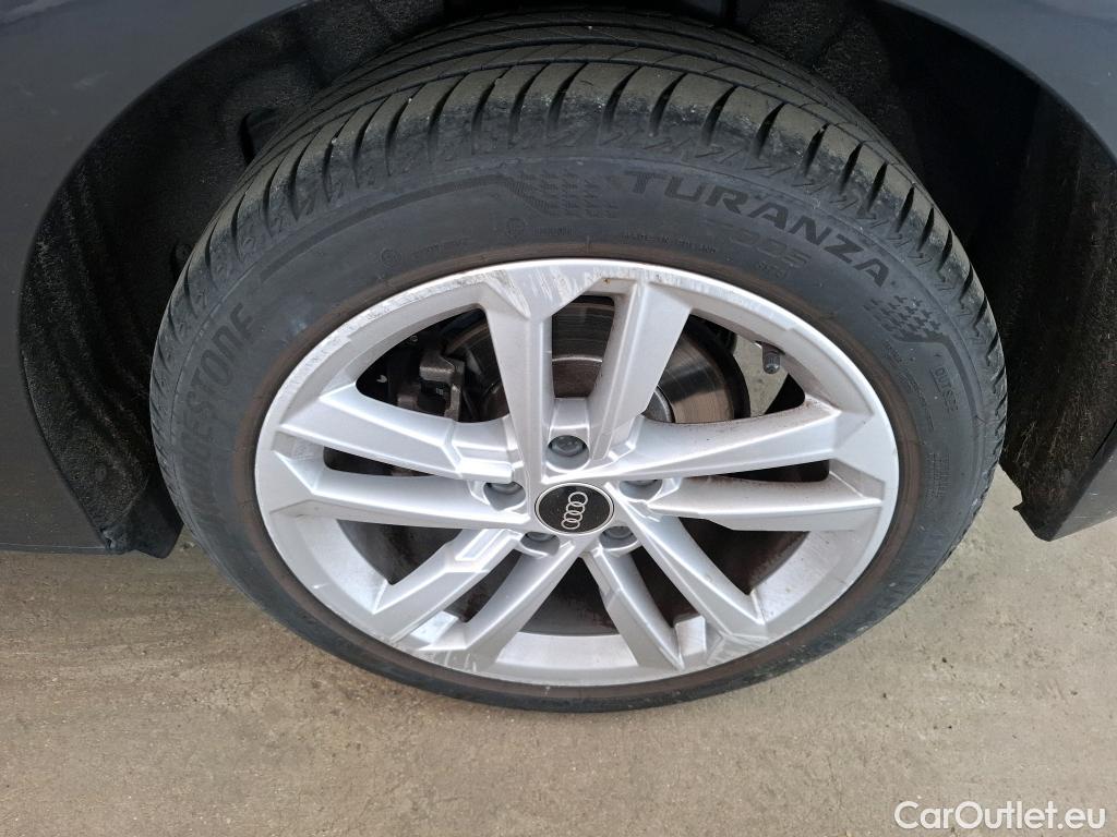  Audi  A3 AUDI  Sportback / 2020 / 5P / Berline 40 TFSI e 204 S Tronic Business Line #40