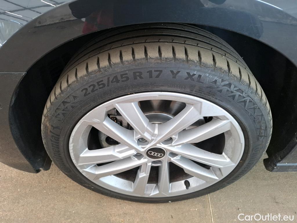  Audi  A3 AUDI  Sportback / 2020 / 5P / Berline 40 TFSI e 204 S Tronic Business Line #27