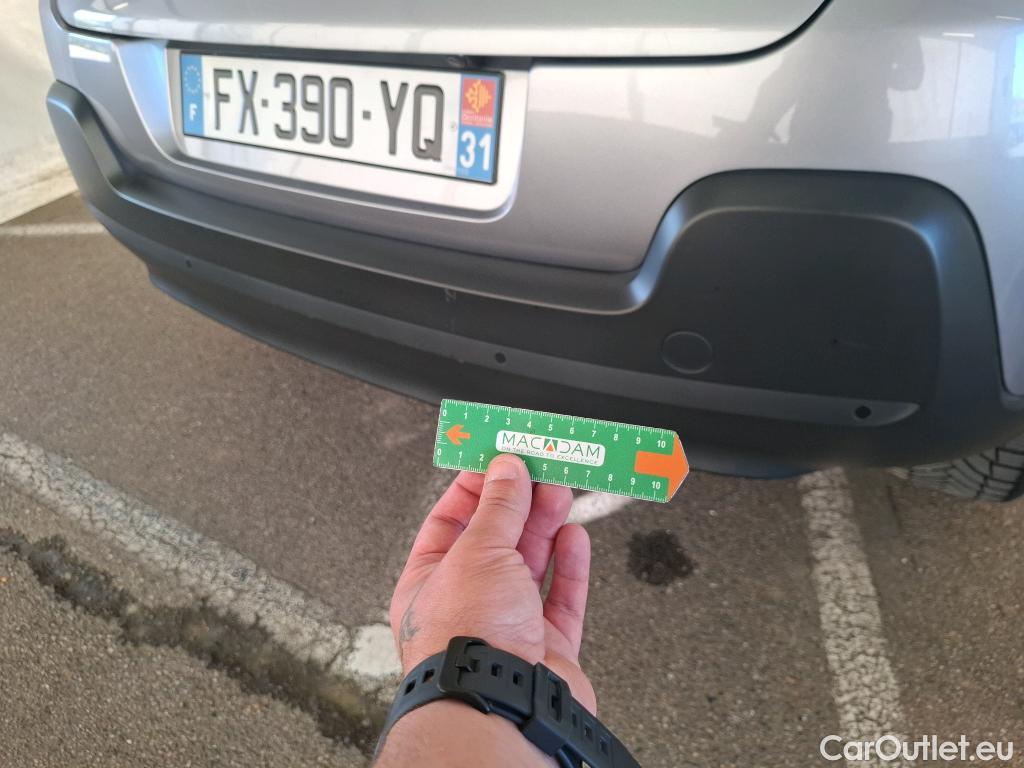  Citroen  C3  Shine Business 1.2 PureTech 110CV BVA6 E6d #51