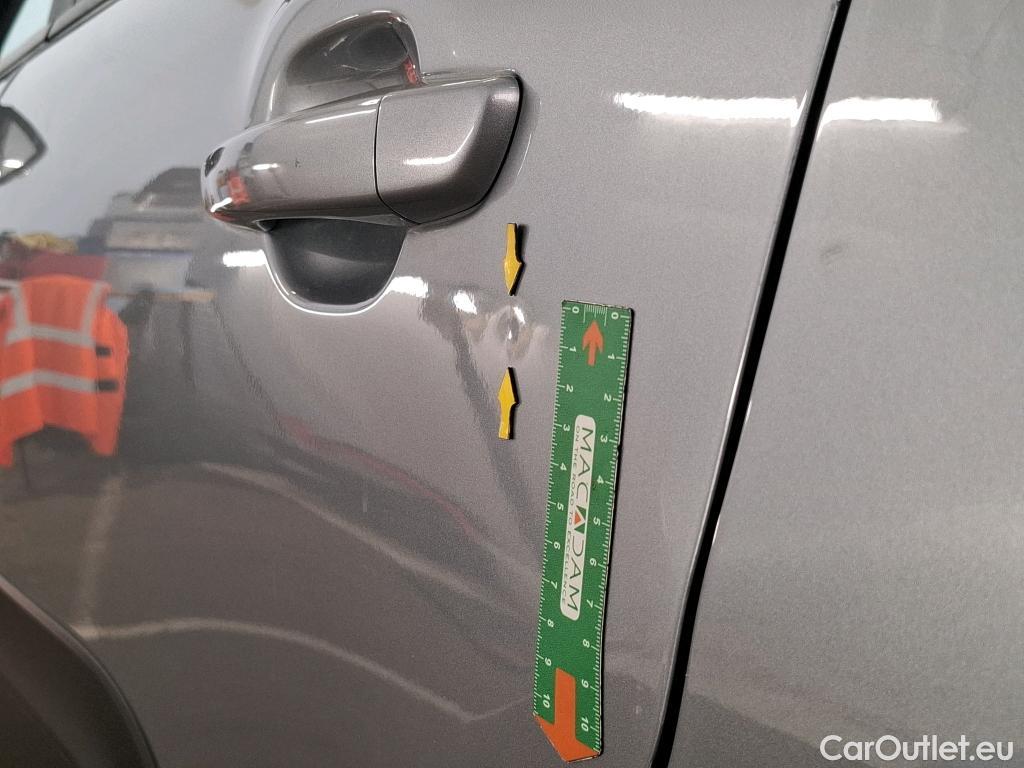  Citroen  C3  Shine Business 1.2 PureTech 110CV BVA6 E6d #38