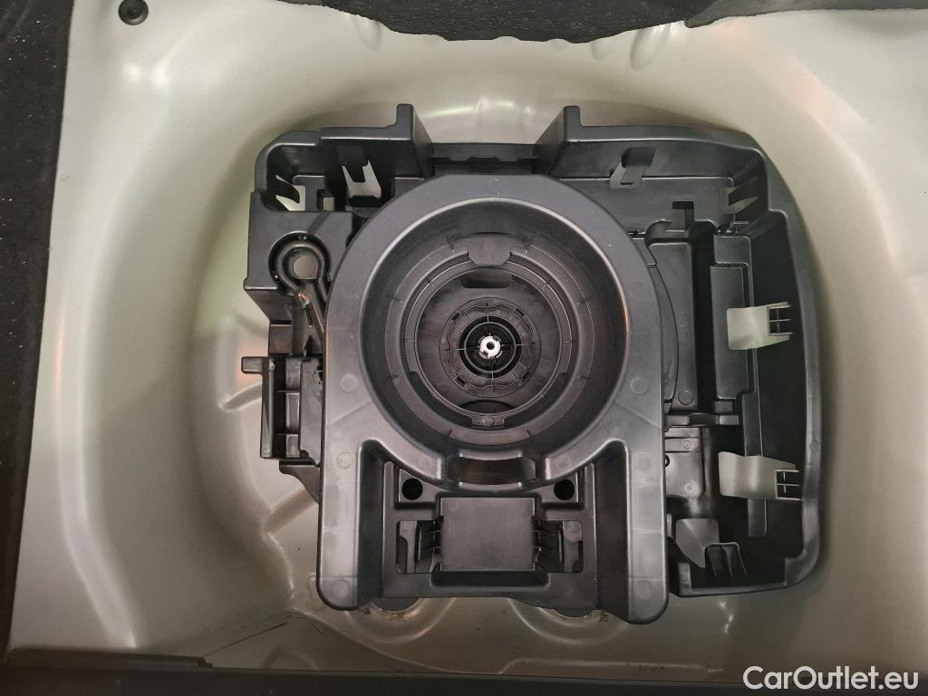  Citroen  C3  Shine Business 1.2 PureTech 110CV BVA6 E6d #21