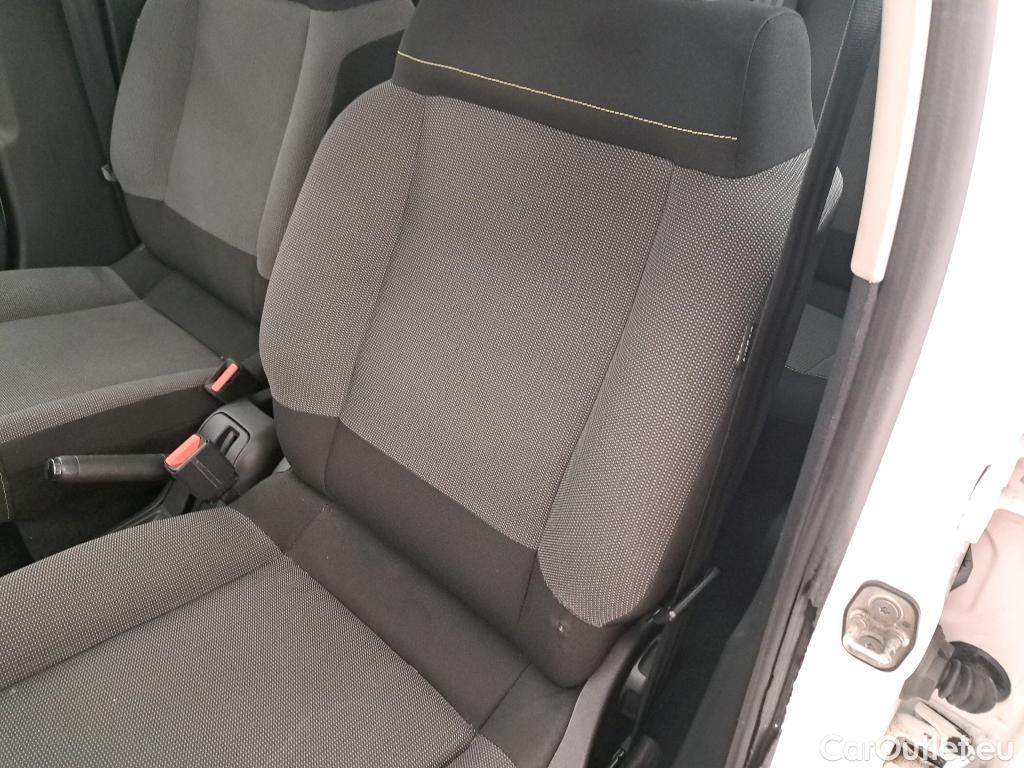  Citroen  C3 CITROEN  / 2016 / 5P / Berline PureTech 82 S&S BVM Feel Business #5