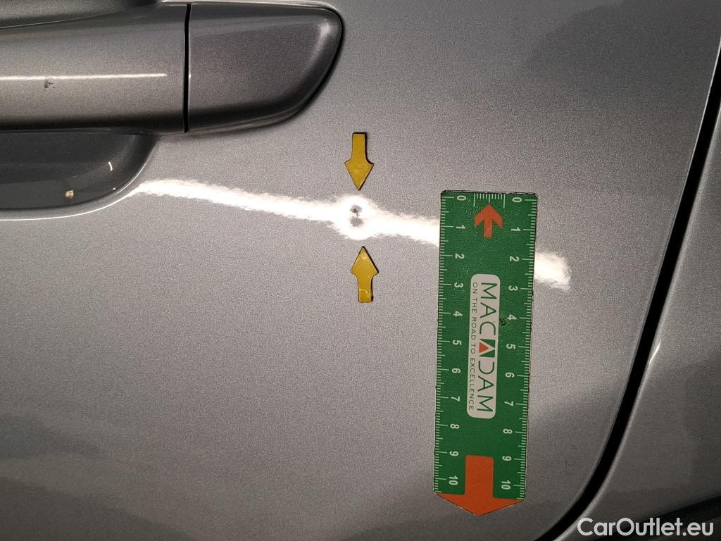  Citroen  C3  Shine Business 1.2 PureTech 110CV BVA6 E6d #37