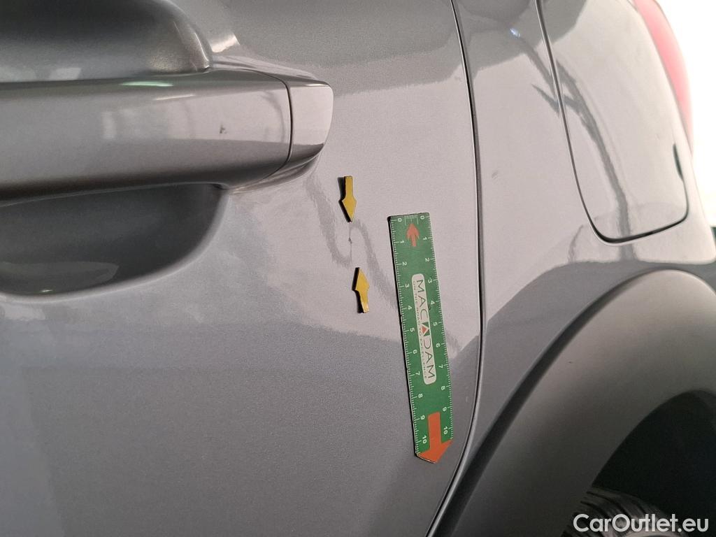  Citroen  C3  Shine Business 1.2 PureTech 110CV BVA6 E6d #36
