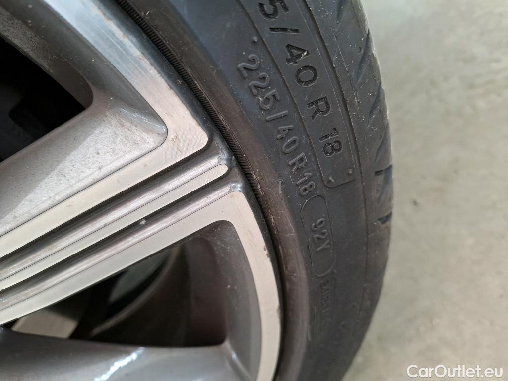  Mini  Clubman MINI  / 2019 / 5P / Break Cooper Edition Premium Plus 136 ch BVA7 #15