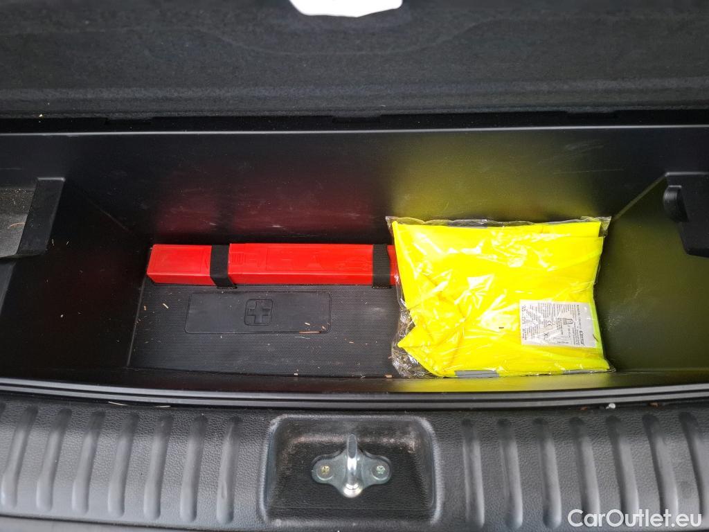  KIA  Cee'd Ceed Sportswagon Active 1.5 T-GDI 160CV BVM6 E6d #34