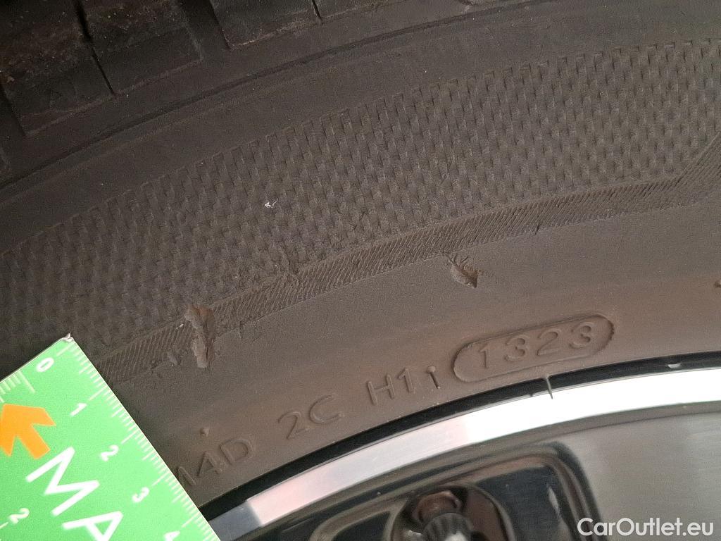  Mercedes  GLA MERCEDES-BENZ  / 2020 / 5P / SUV 2.0  200 D BUSINESS LINE DCT #20