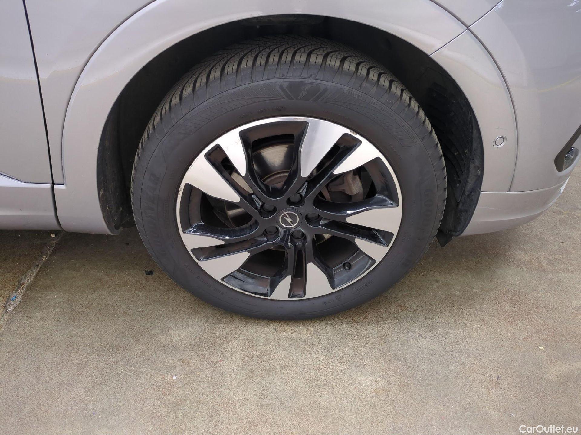  Opel   Grandland X Grandland X Business Elegance 1.5 130CV BVA8 6E #10