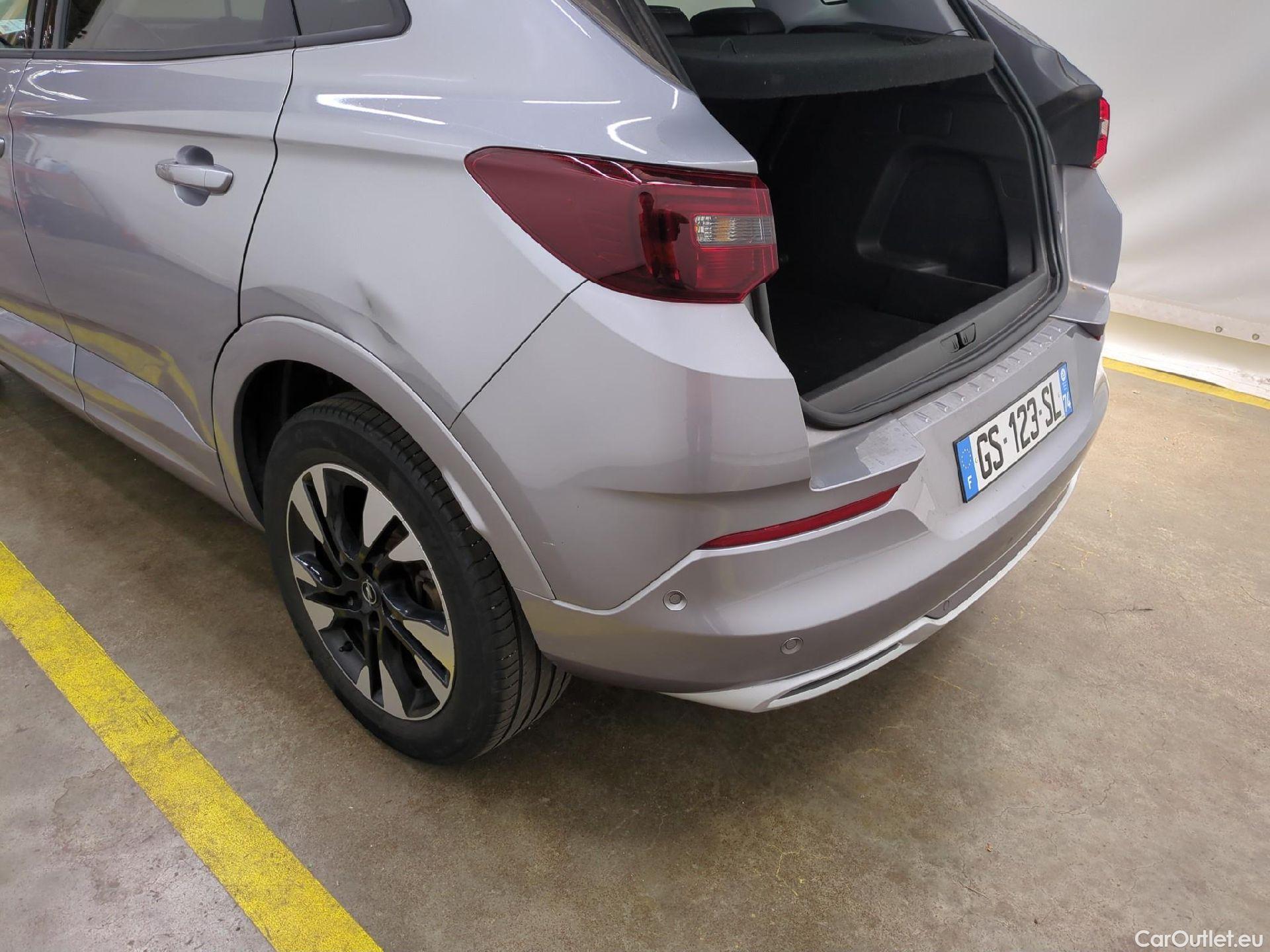  Opel   Grandland X Grandland X Business Elegance 1.5 130CV BVA8 6E #21
