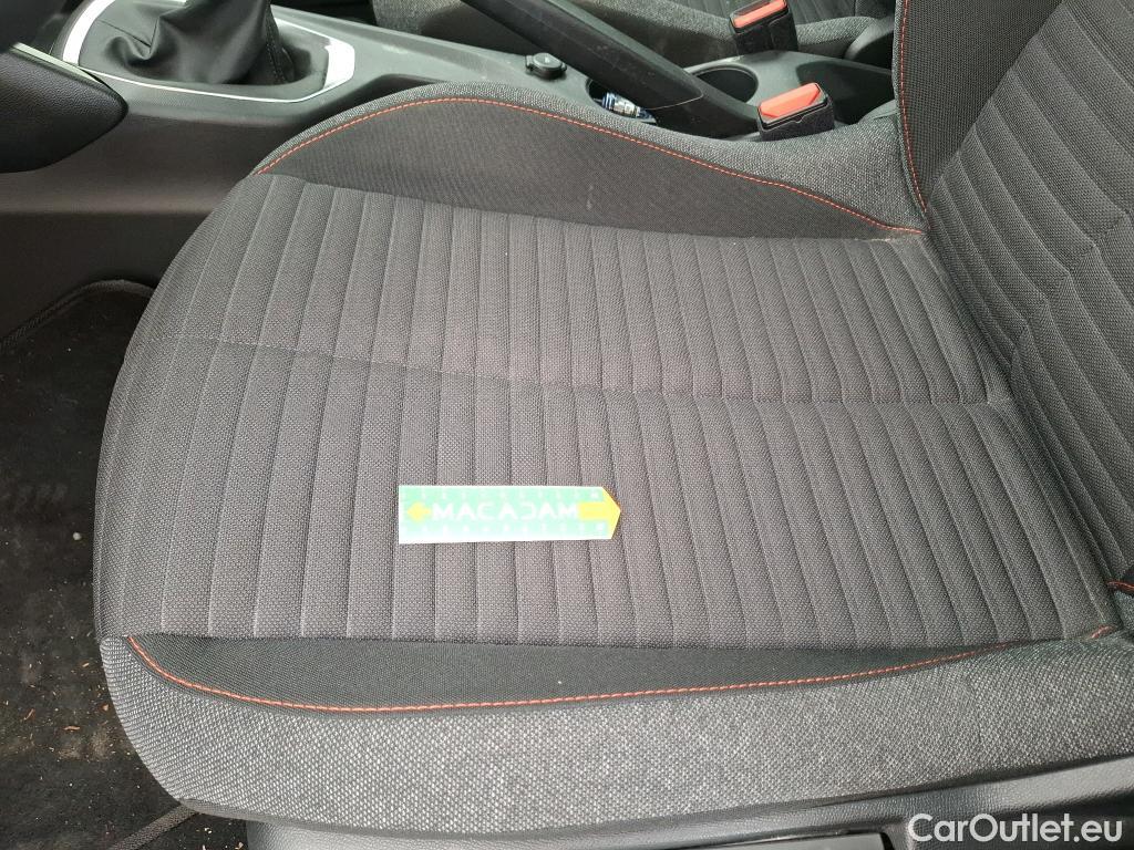  Peugeot  208  Active Pack 1.2 PureTech 75CV BVM5 E6d #17