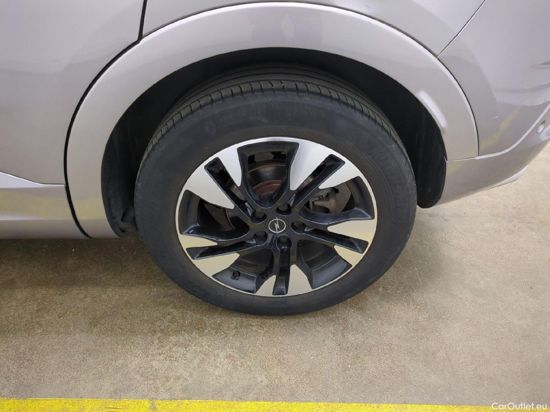  Opel   Grandland X Grandland X Business Elegance 1.5 130CV BVA8 6E #9