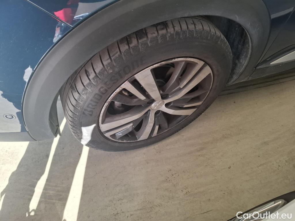  Peugeot  3008  Allure 1.5 HDi 130CV BVA8 E6d #28
