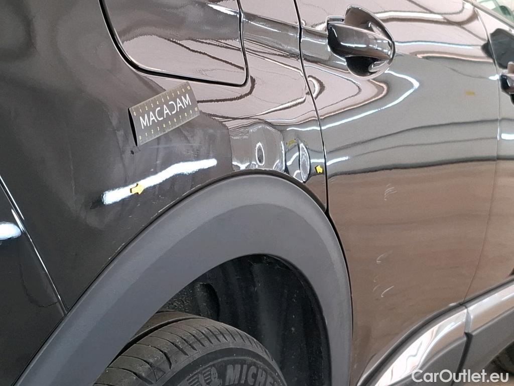  Peugeot  3008  Allure Business 1.2 PureTech 130CV BVA8 E6d #2