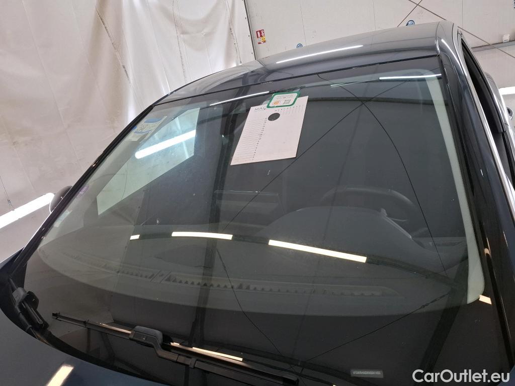  Peugeot  3008  Active Pack 1.2 PureTech 130CV BVM6 E6d #1
