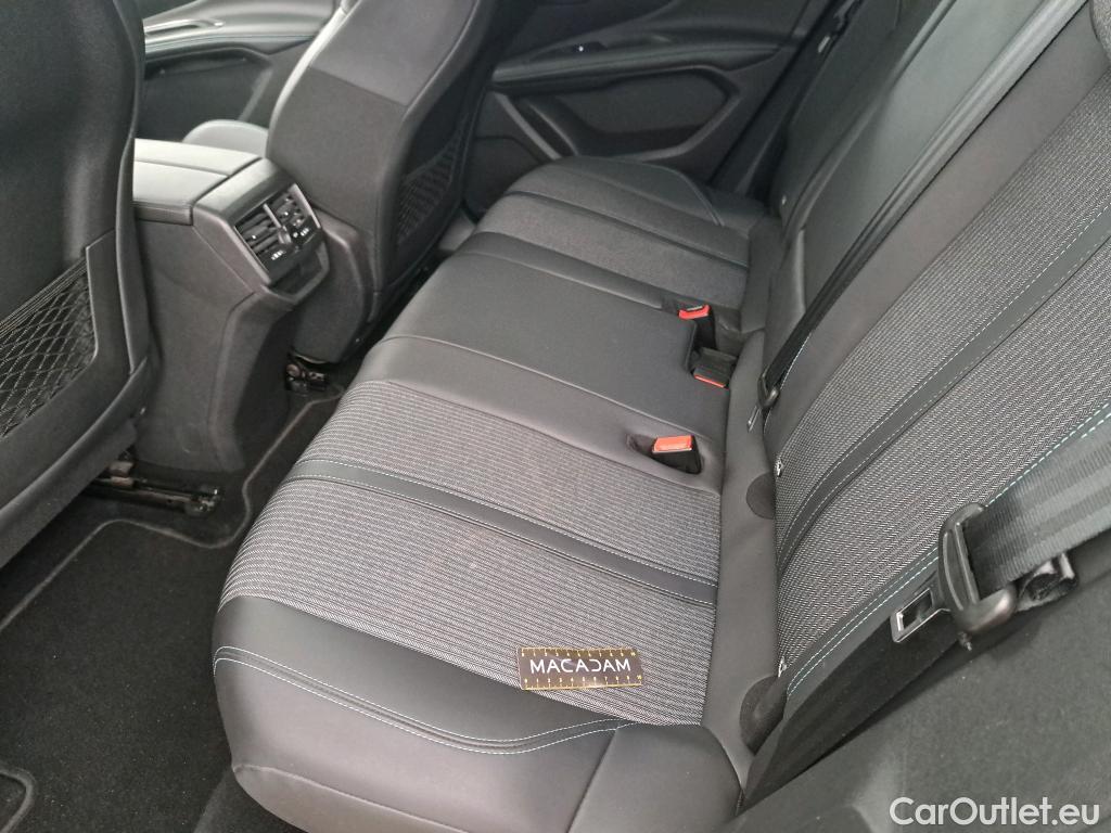  Peugeot  3008  II Allure Pack 1.2 PureTech 130CV BVA8 E6d #8