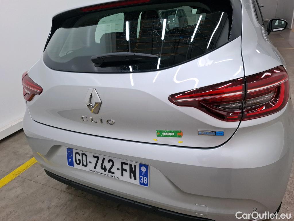  Renault  Clio  V Business 1.6 E-TECH Hybrid 140CV BVA6 E6d #8