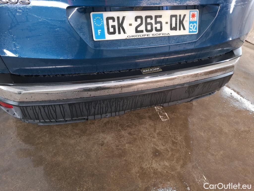  Peugeot  3008 PEUGEOT  / 2020 / 5P / SUV 1.6 HYBRID 225 E-EAT8 Allure Pack #1