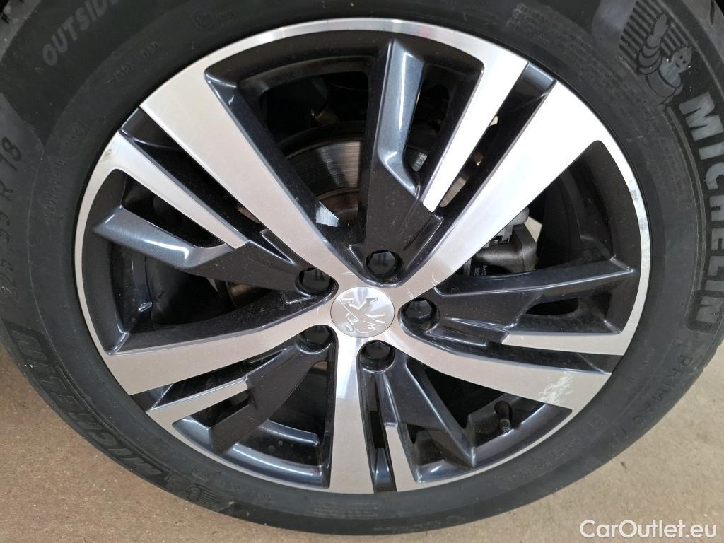  Peugeot  3008  Allure Business 1.2 PureTech 130CV BVA8 E6d #45