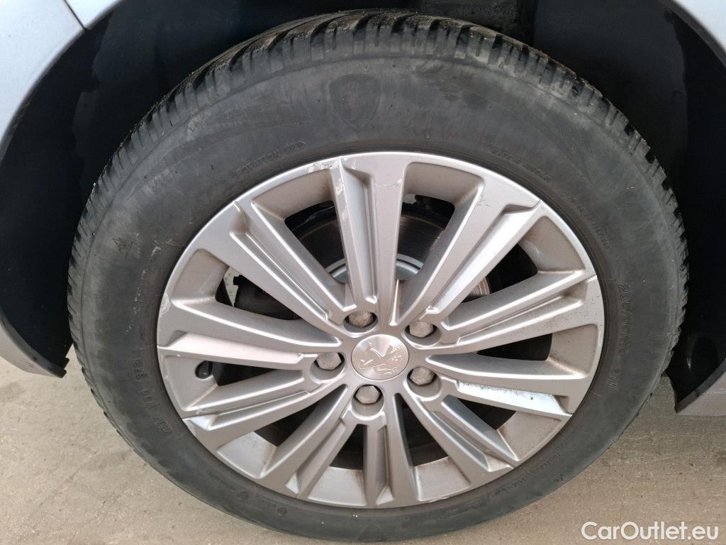  Peugeot  308  Allure 1.2 PureTech 130CV BVA8 E6d #28