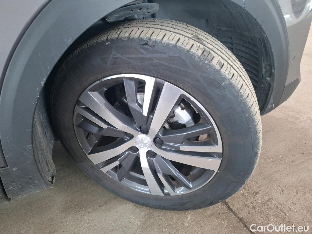  Peugeot  3008  II Allure Pack 1.5 HDi 130CV BVA8 E6d #1