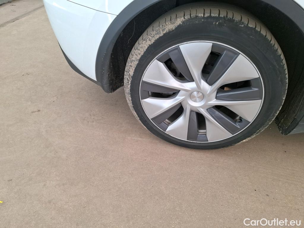  Tesla  Model Y TESLA  / 2021 / 5P / SUV RWD #6