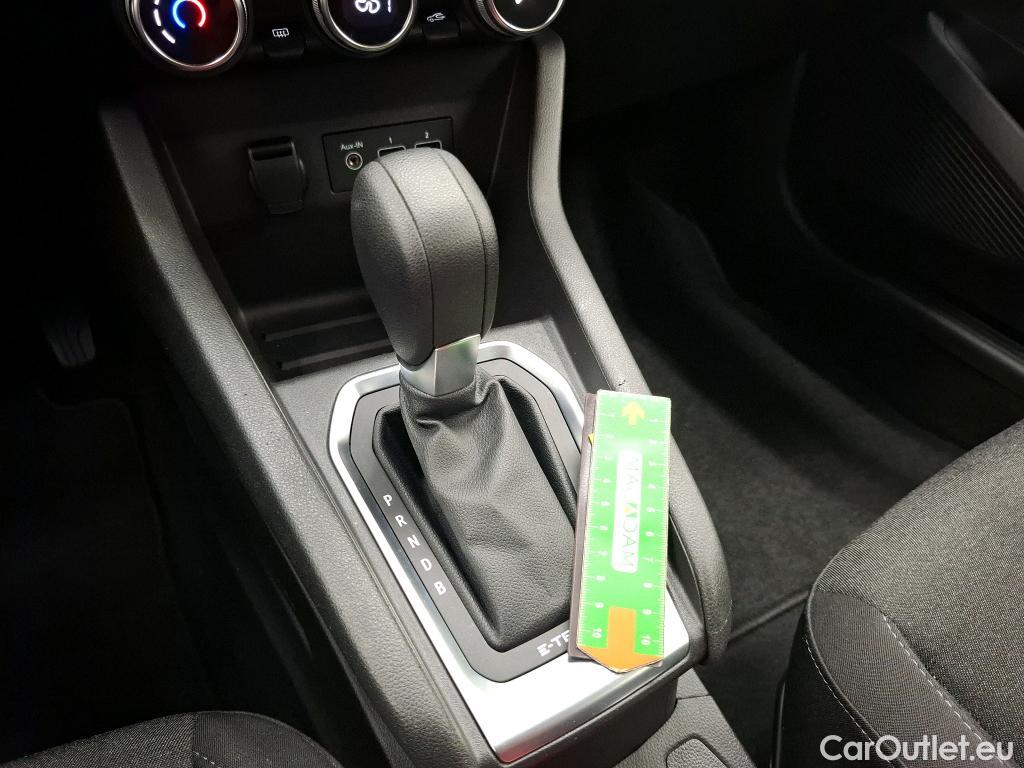  Renault  Clio  V Business 1.6 E-TECH Hybrid 140CV BVA6 E6d #46