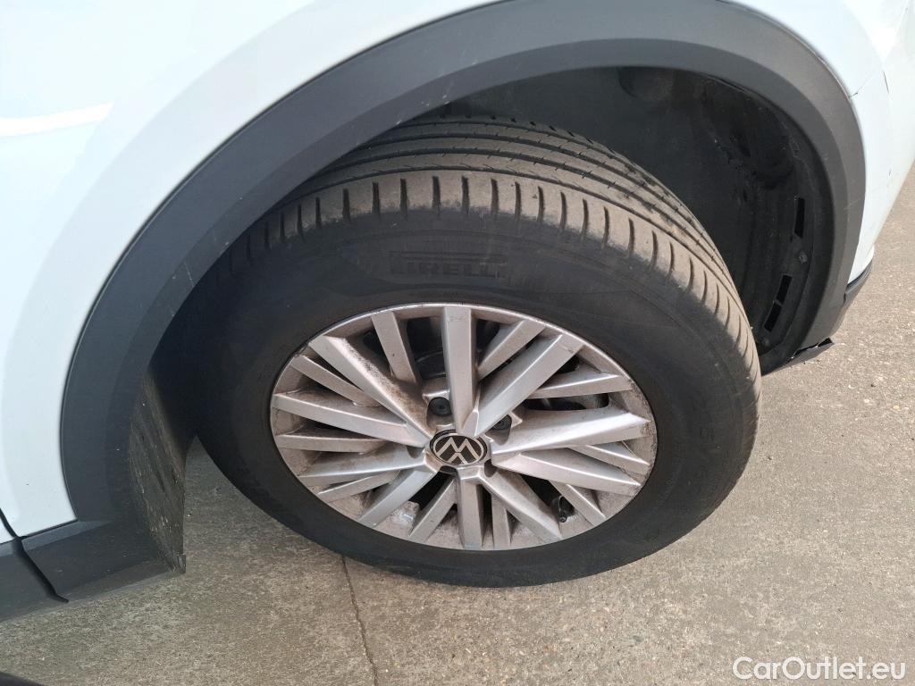  Volkswagen  T-ROC  Lounge Business 2.0 TDI 150CV BVA7 E6d #8