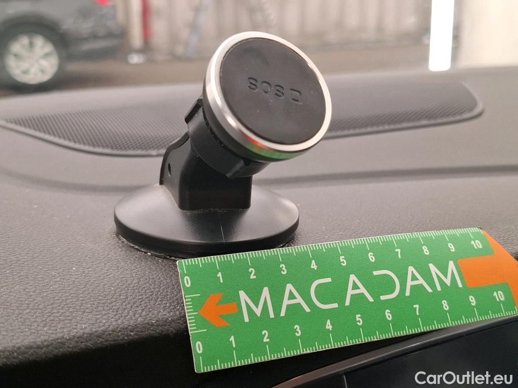  Renault  Megane RENAULT Mégane Estate / 2020 / 5P / Break evolution TCe 140 #28