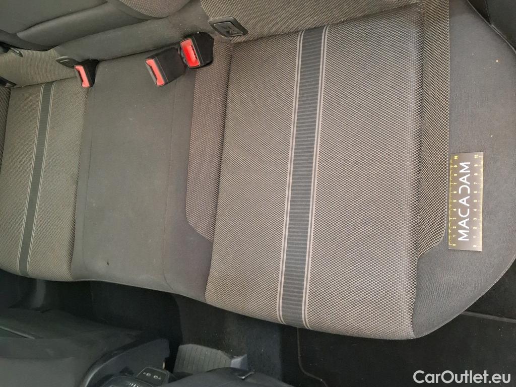  Volkswagen  T-ROC  Lounge Business 2.0 TDI 150CV BVA7 E6d #48