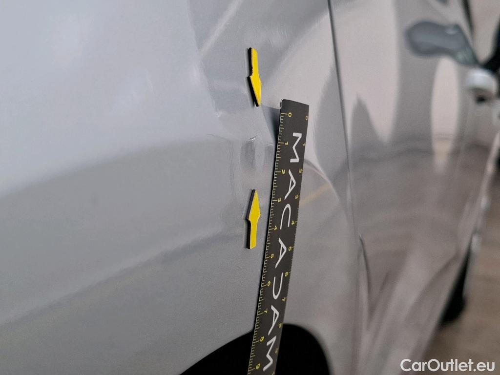  Renault  Clio  V Business 1.6 E-TECH Hybrid 140CV BVA6 E6d #44