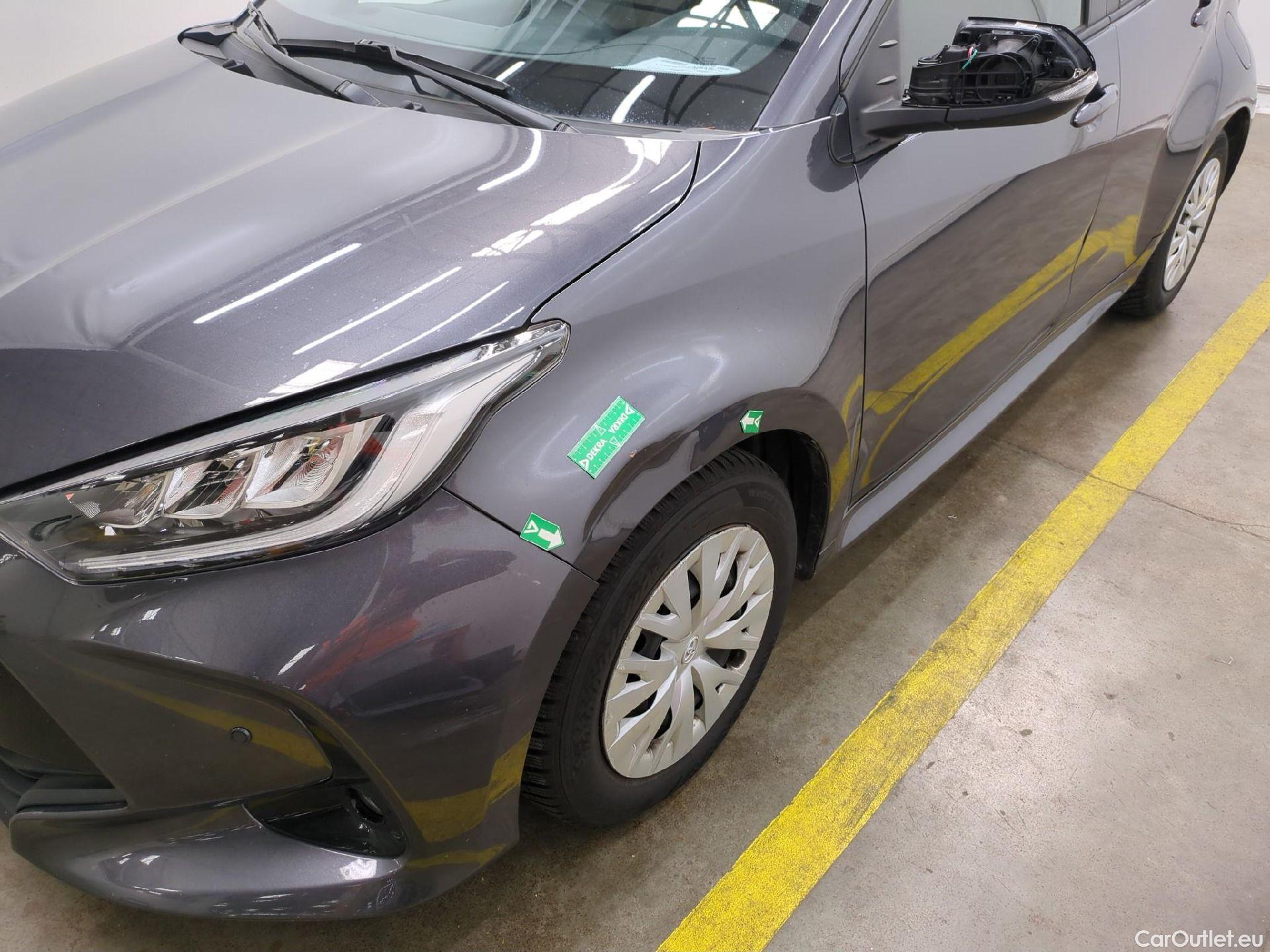  Toyota  Yaris TOYOTA  Hybride / 2019 / 5P / Berline Hybride 116h Dynamic Business Beyond Zer #11
