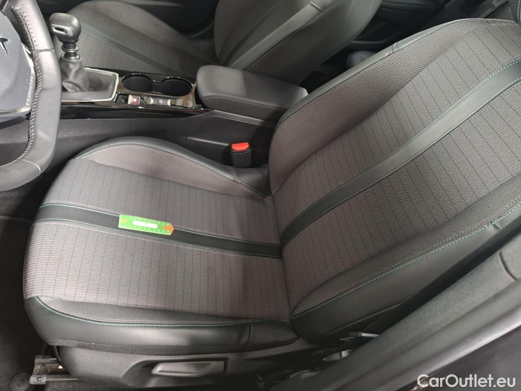  Peugeot  2008  Allure Business 1.2 PureTech 130CV BVM6 E6d / GARANTIE STELLANTIS 10 ANS VOIR PHOTO 2 #42