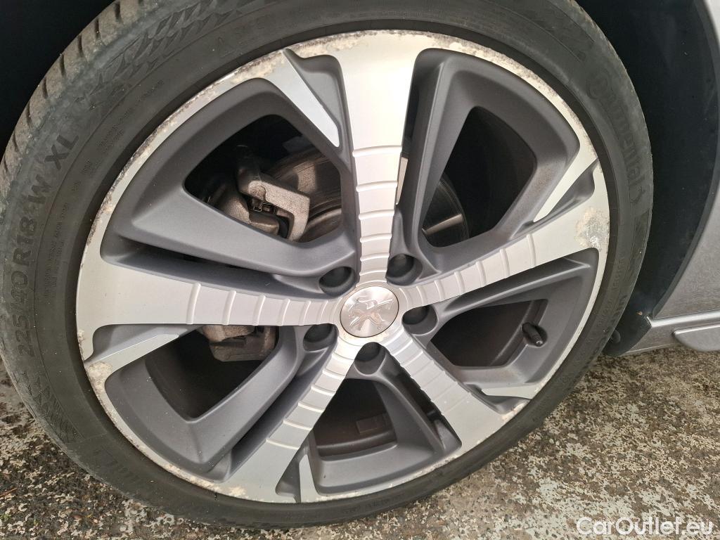  Peugeot  308  GT Line 1.2 PureTech 130CV BVA8 E6d / GARANTIE STELLANTIS 10 ANS VOIR PHOTO 2 #9