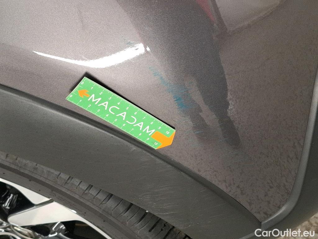  Citroen  C3  Shine Pack 1.2 PureTech 110CV BVA6 6E / GARANTIE STELLANTIS 10 ANS VOIR PHOTO 2 #26