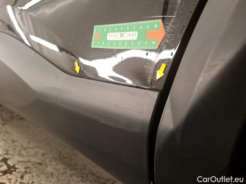  Citroen  C4 CITROEN  X / 2022 / 4P / Berline PureTech 130 SS EAT8 Feel Pack / GARANTIE STELLANTIS 10 ANS VOIR PHOTO 2 #3