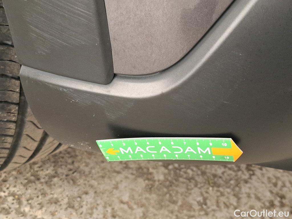  Citroen  C3  Shine Pack 1.2 PureTech 110CV BVA6 6E / GARANTIE STELLANTIS 10 ANS VOIR PHOTO 2 #2