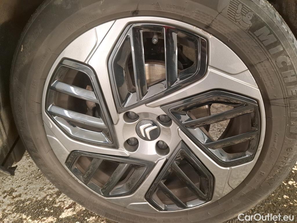  Citroen  C4 CITROEN  X / 2022 / 4P / Berline PureTech 130 SS EAT8 Feel Pack / GARANTIE STELLANTIS 10 ANS VOIR PHOTO 2 #20