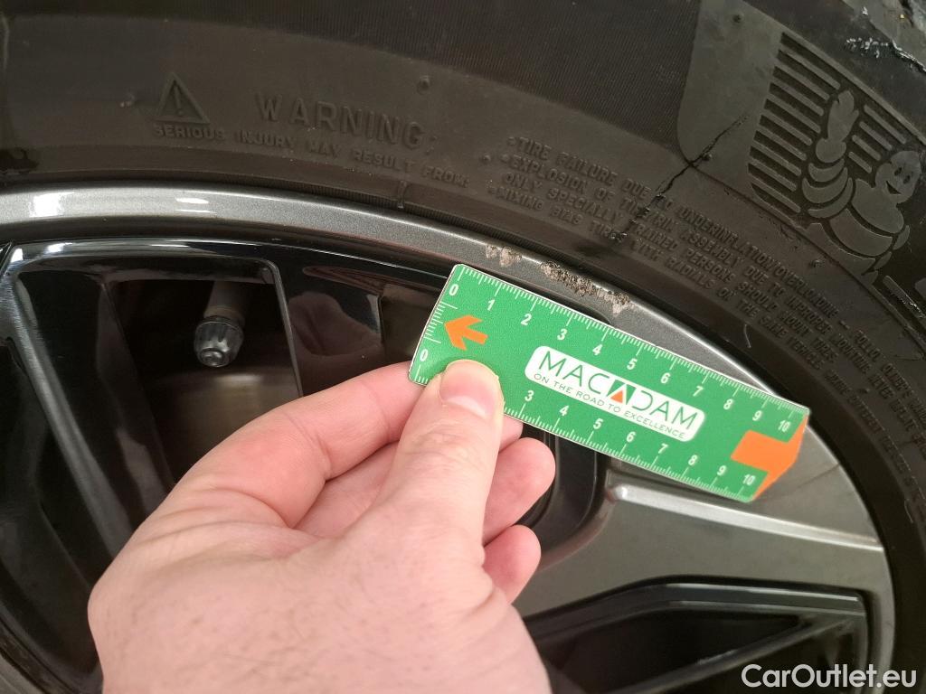  Citroen  C4 CITROEN  X / 2022 / 4P / Berline PureTech 130 SS EAT8 Feel Pack / GARANTIE STELLANTIS 10 ANS VOIR PHOTO 2 #21