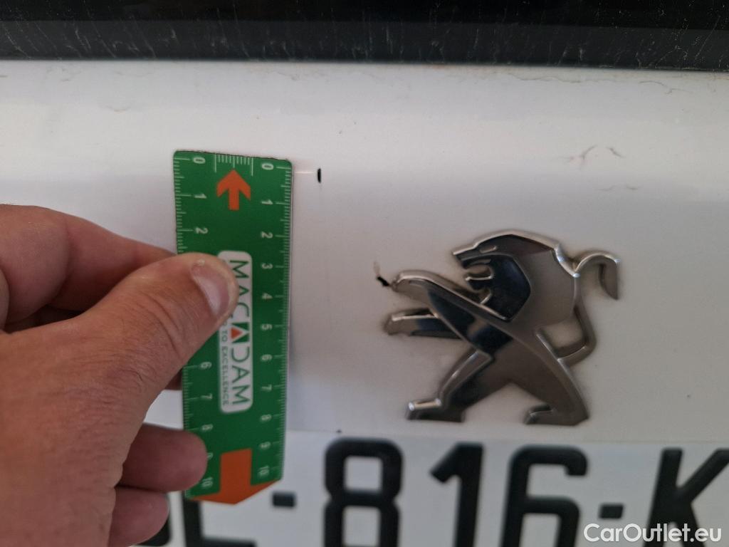  Peugeot  2008  Allure 1.2 PureTech 100CV BVM6 E6d / GARANTIE STELLANTIS 10 ANS VOIR PHOTO 2 #11