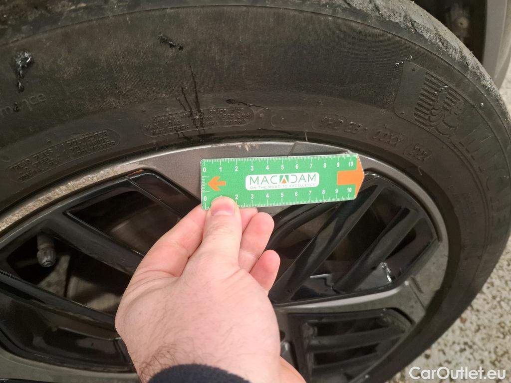  Citroen  C4 CITROEN  X / 2022 / 4P / Berline PureTech 130 SS EAT8 Feel Pack / GARANTIE STELLANTIS 10 ANS VOIR PHOTO 2 #11