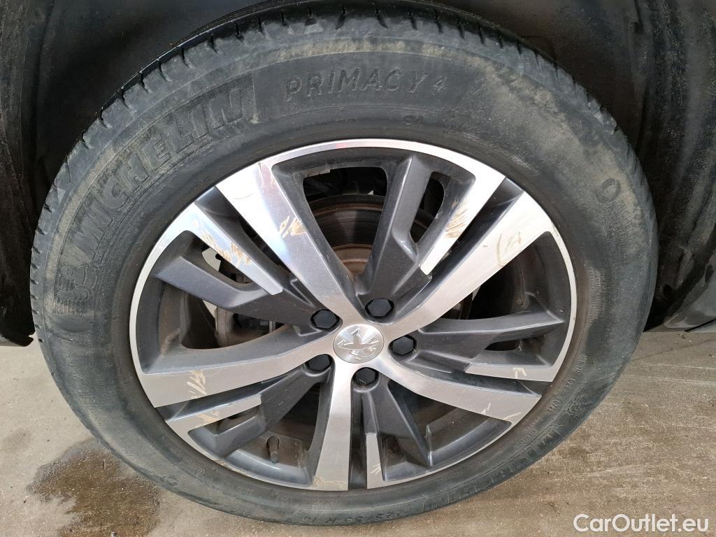  Peugeot  5008  Allure Pack 1.2 PureTech 130CV BVA8 7 Sieges E6d / GARANTIE STELLANTIS 10 ANS VOIR PHOTO 2 #11