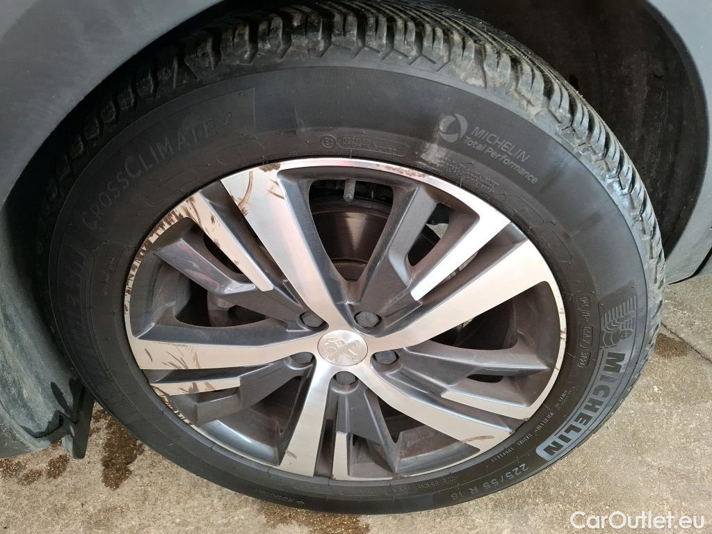  Peugeot  5008  Allure Pack 1.2 PureTech 130CV BVA8 7 Sieges E6d / GARANTIE STELLANTIS 10 ANS VOIR PHOTO 2 #7