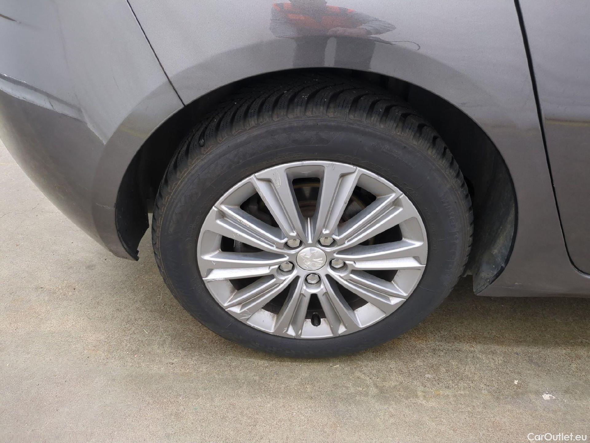  Peugeot  308  Allure 1.2 PureTech 130CV BVA8 E6d / GARANTIE STELLANTIS 10 ANS VOIR PHOTO 2 #15