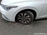  Volkswagen  Golf  2.0 TDI SCR 115 DSG ACTIVE #31