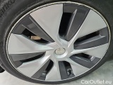  Tesla  Model Y Hinterradantrieb RWD #24