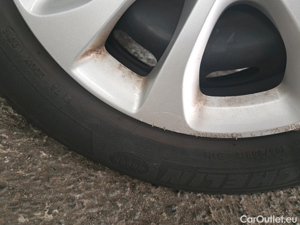  Citroen  C3  Feel 1.2 PureTech 80CV BVM5 E6 #40