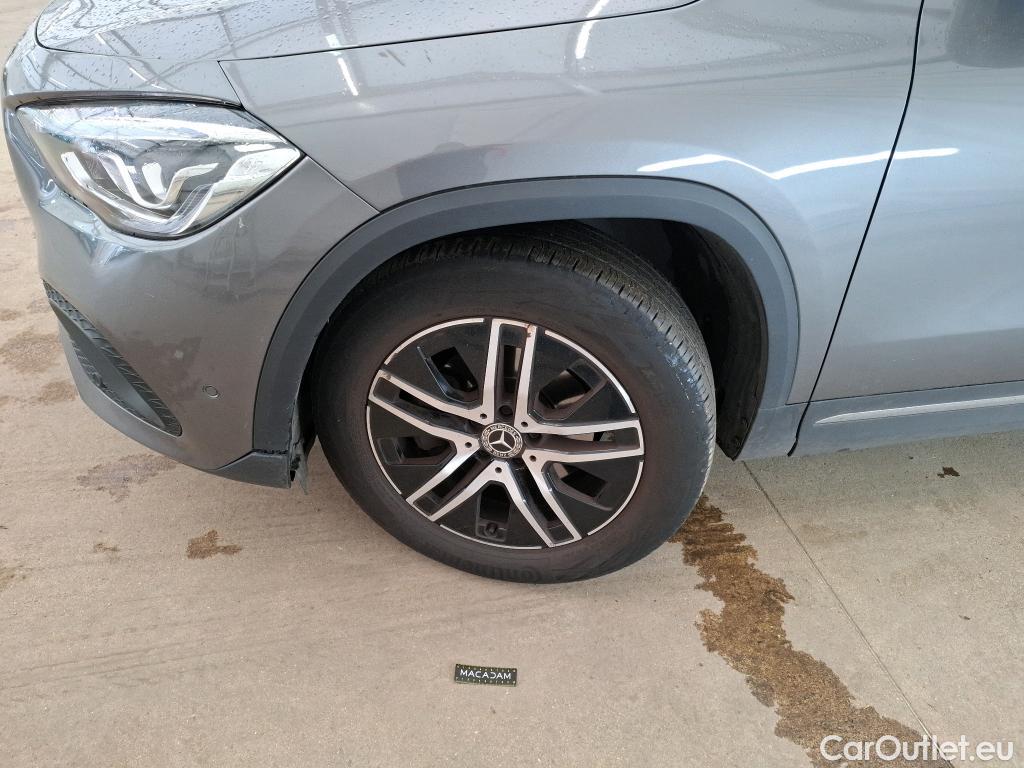  Mercedes  GLA MERCEDES-BENZ  / 2020 / 5P / SUV  200 BUSINESS LINE DCT #78