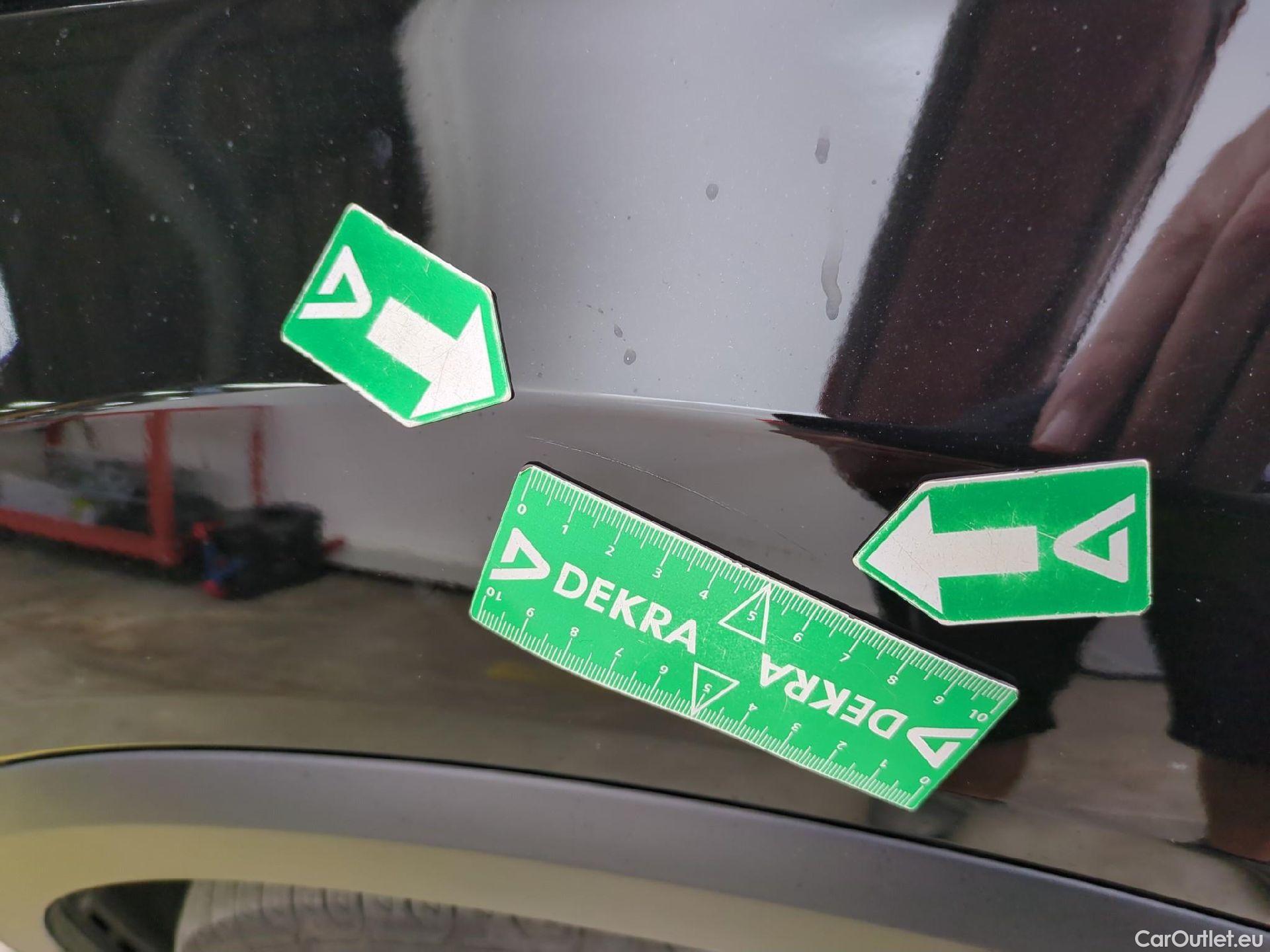  Citroen  C4 CITROEN  X / 2022 / 4P / Berline PureTech 130 S&S EAT8 Feel Pack #7