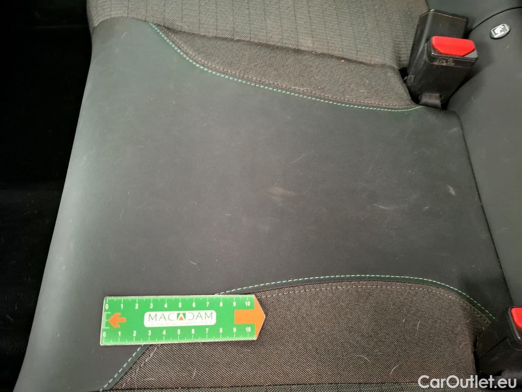  Peugeot  2008  Allure 1.2 PureTech 130CV BVA8 E6d #14