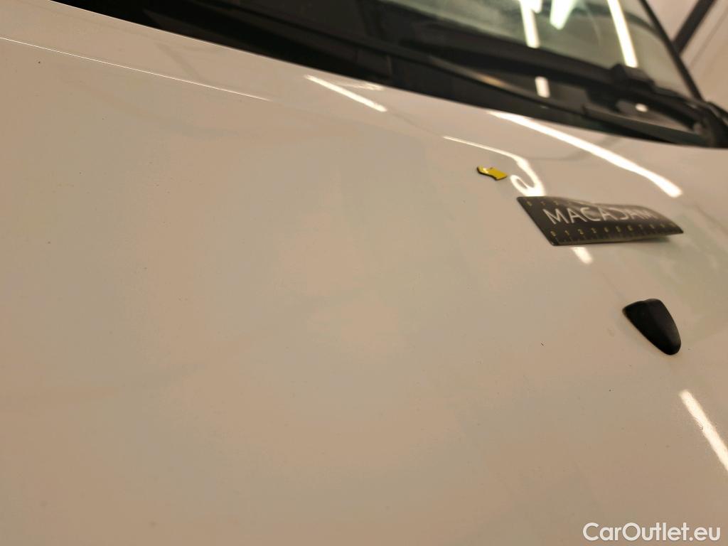  Citroen  C3  Feel 1.2 PureTech 80CV BVM5 E6 #8
